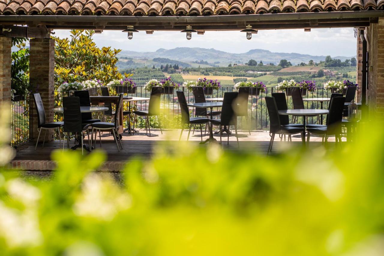 La Madernassa Resort - Casalora Dimora Storica Di Charme グアレーネ エクステリア 写真