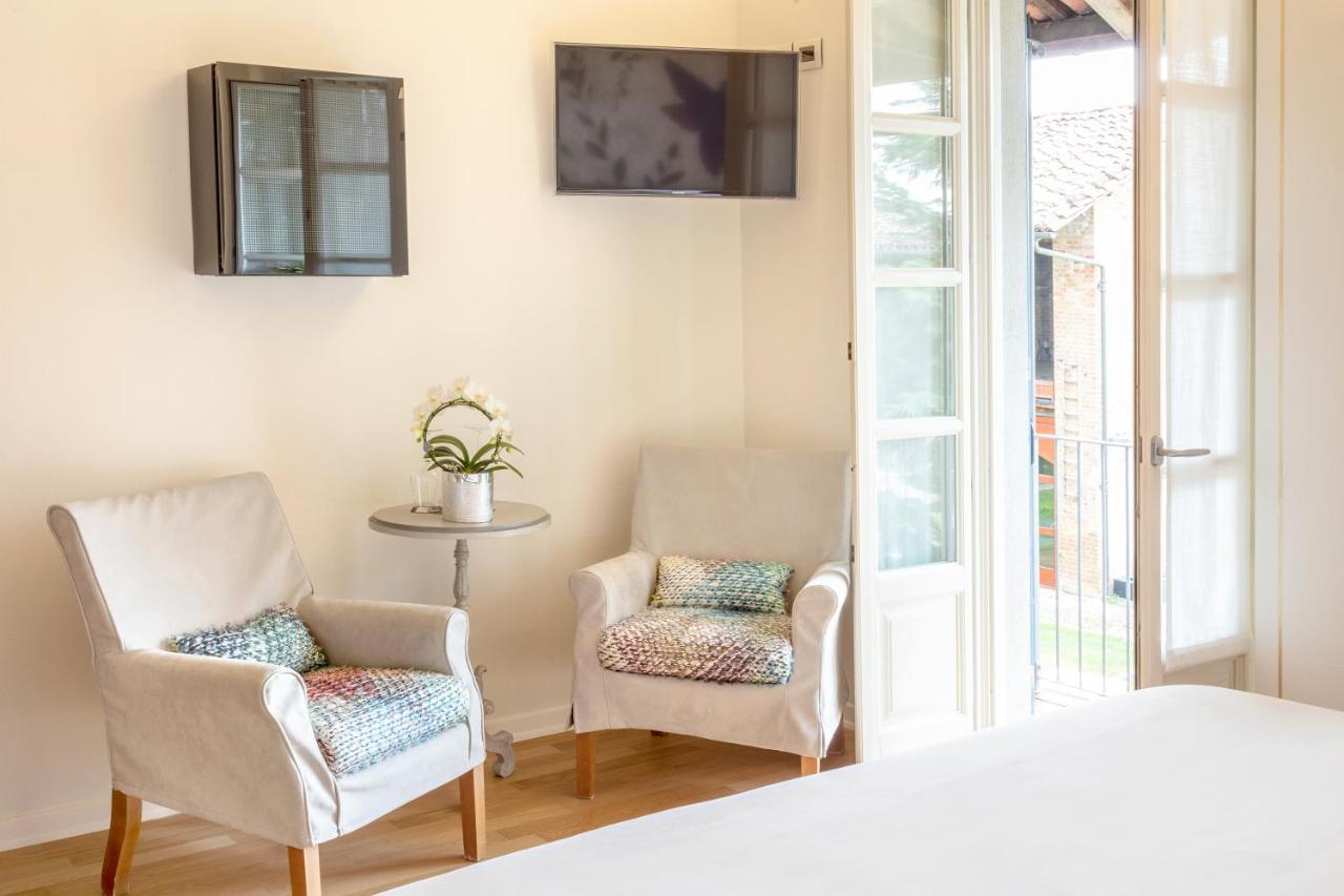 La Madernassa Resort - Casalora Dimora Storica Di Charme グアレーネ エクステリア 写真